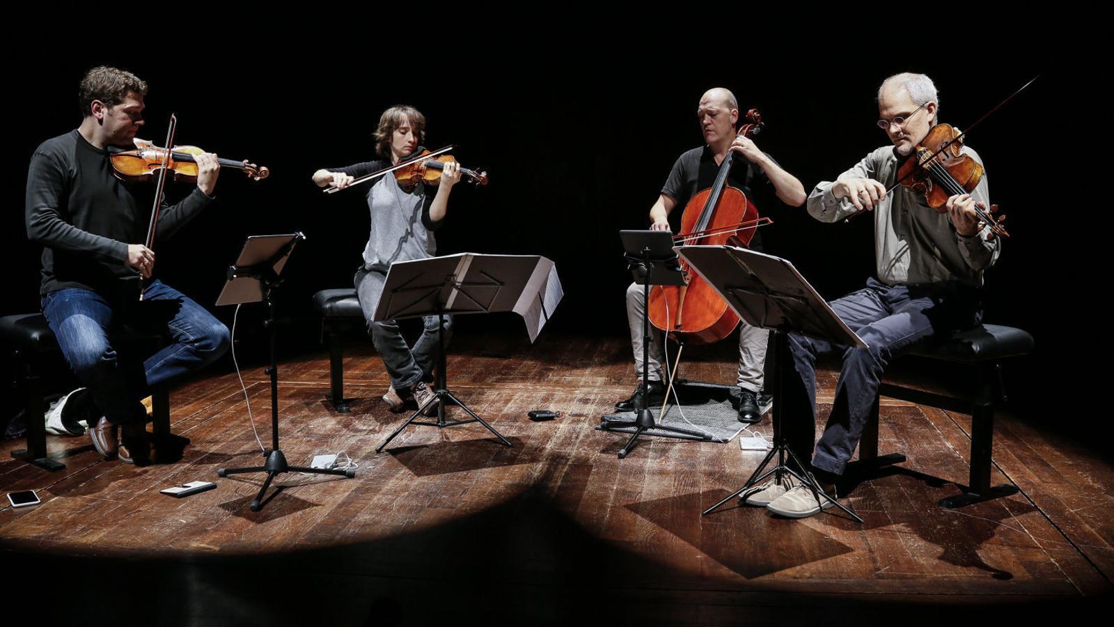 Un moment del concert del Quartet Casals. / MARTÍ E. BERENGUER