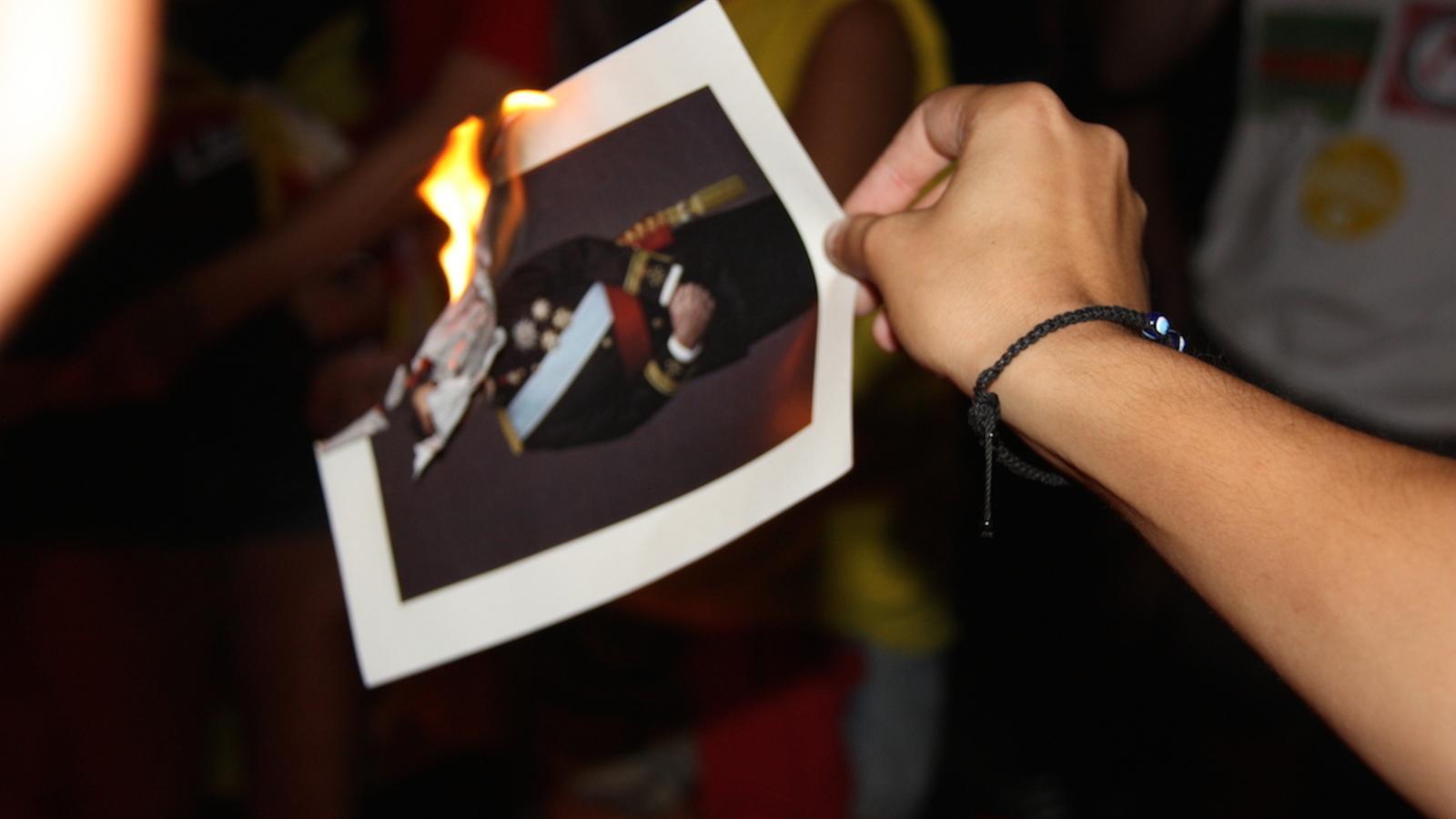 Strasbourg condemns Spain for having fined two young men who burned photos of the king in Girona / ACN