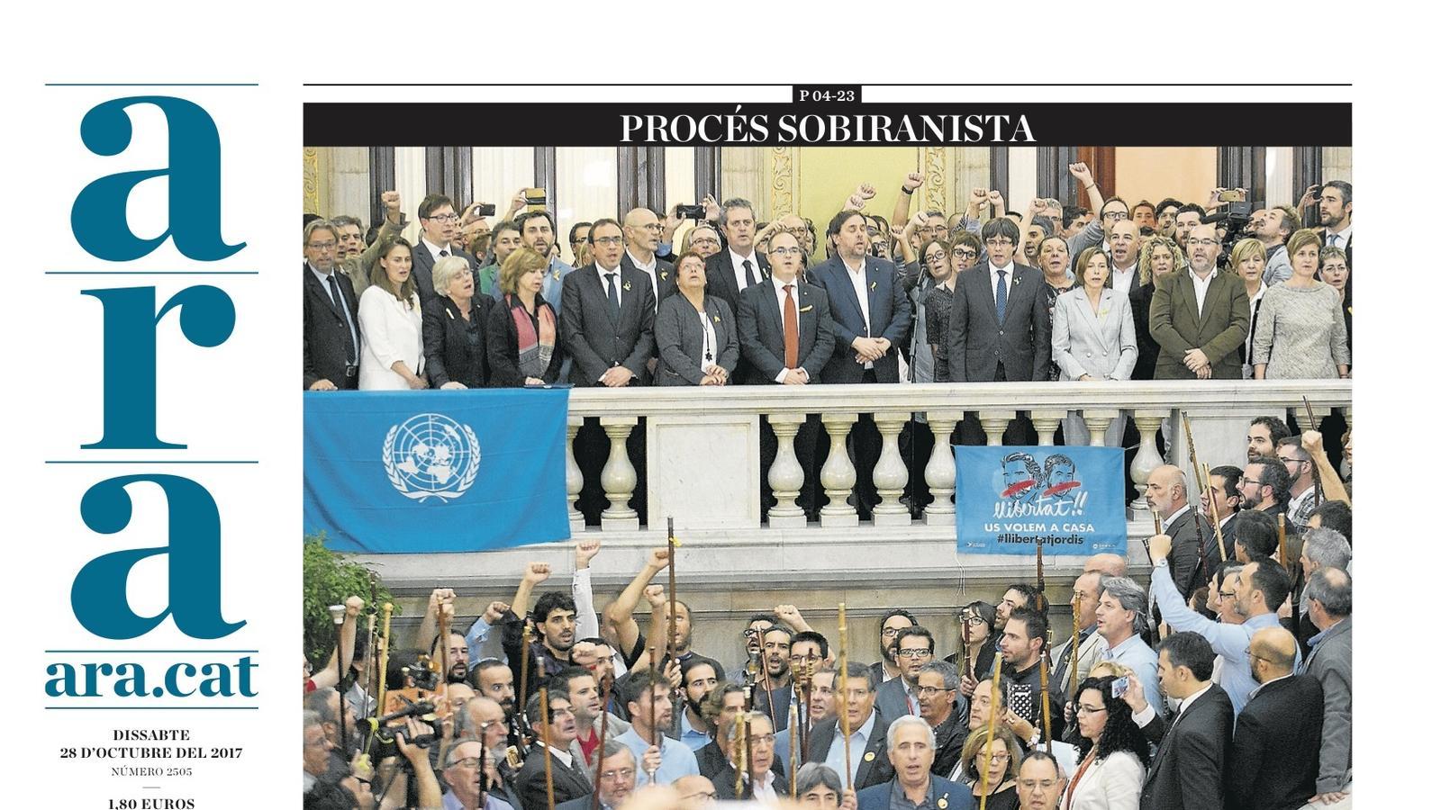"La República, proclamada i el govern, destituït", la portada de l'ARA