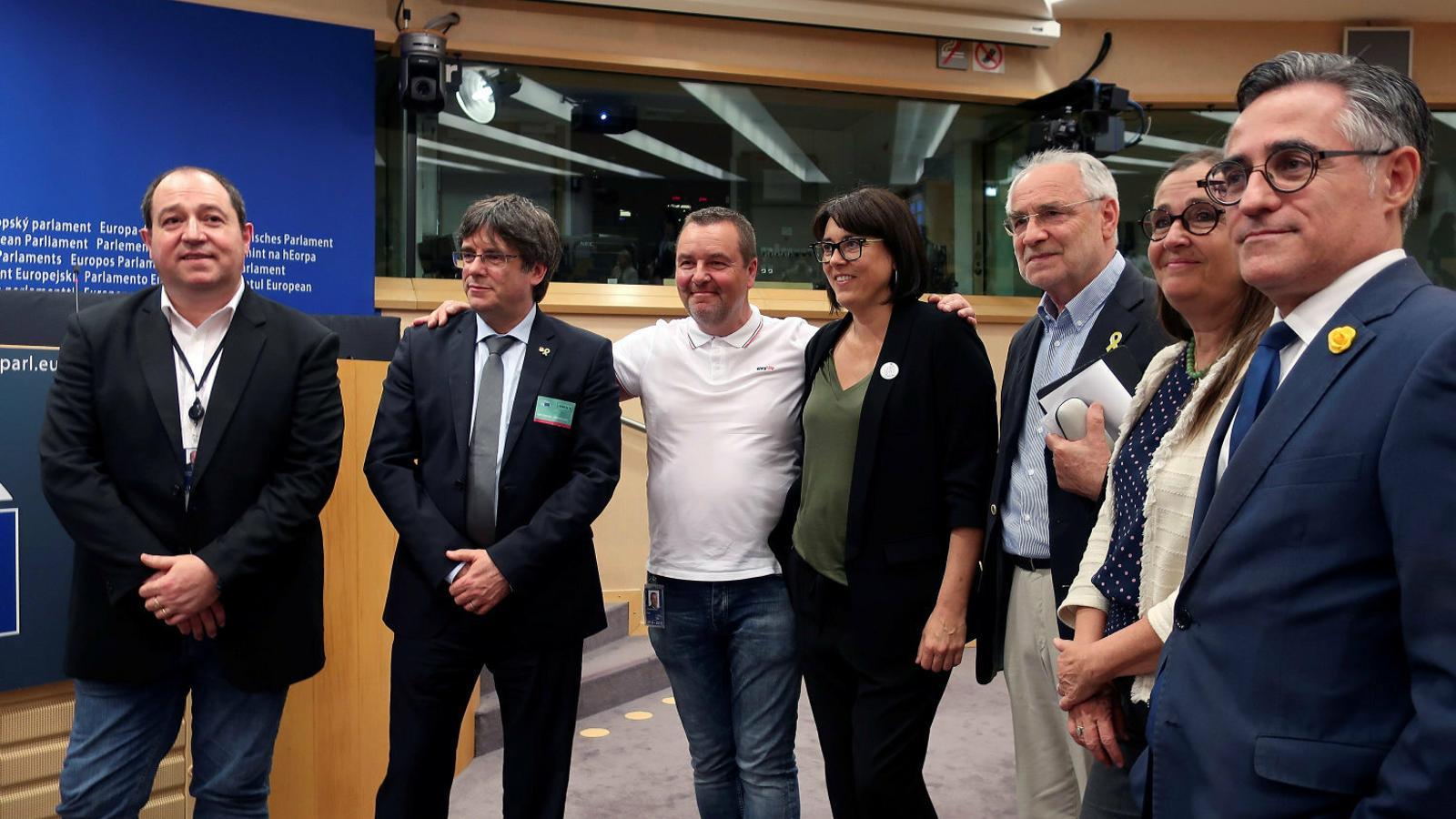 L’expresident de la Generalitat, Carles Puigdemont, en una visita al Parlament Europeu / AÏDA SÁNCHEZ ALONSO / EFE